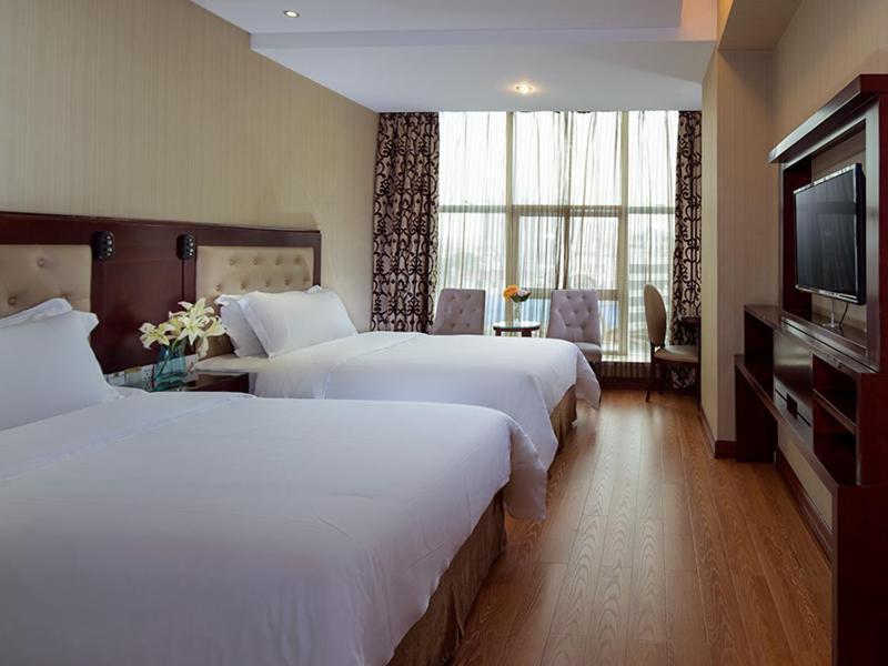Vienna Hotel In Pinghu Square Shenzhen Exterior photo